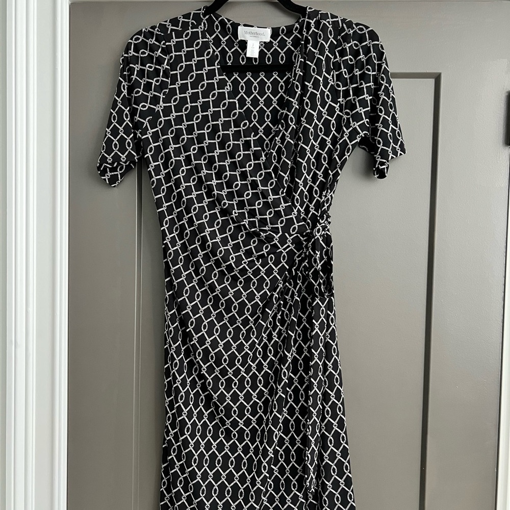 Motherhood Maternity Wrap dress NWOT